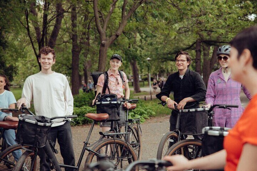 Plateau, Mile End and Jean-Talon Market Montréal Bike Tour
