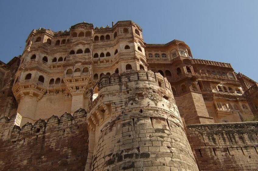 private-transfer-from-rajkot-raj-airport-to-rajkot-city