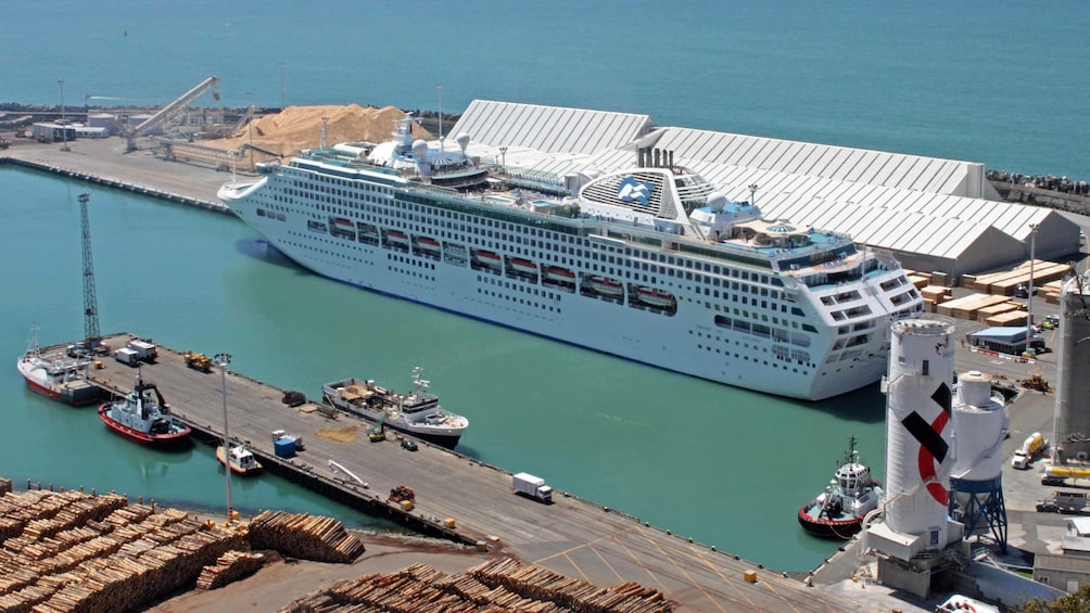 Show item 4 of 5. cruise ship in napier port