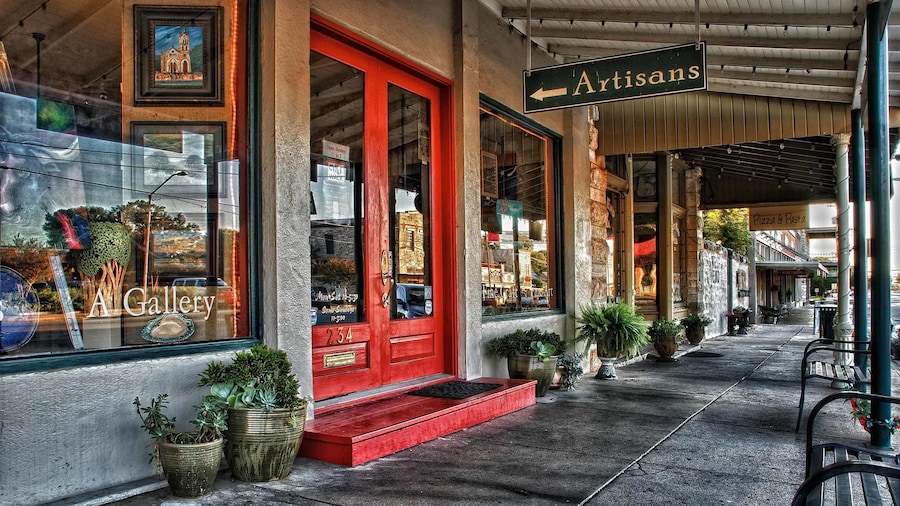 artisans store front in san Antonio