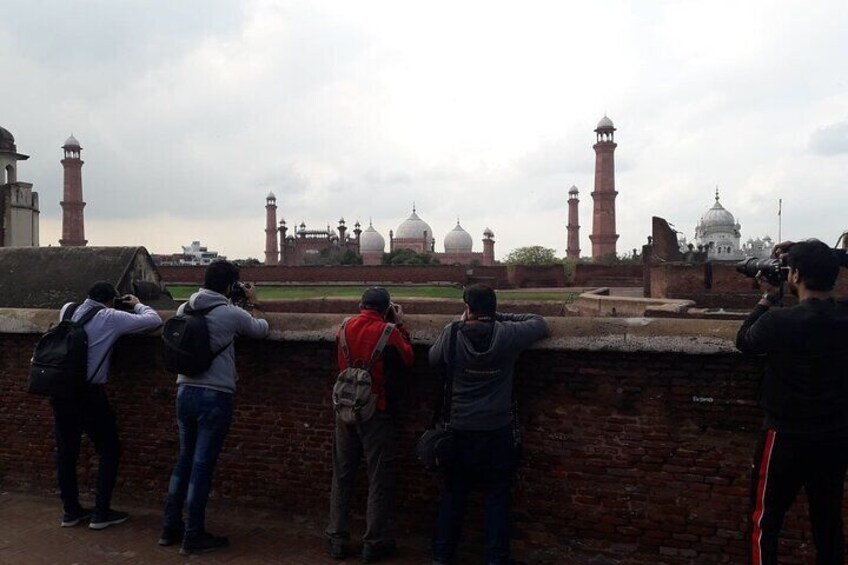 Private Tour: Top Ten Wonders of Lahore Exploration Tour