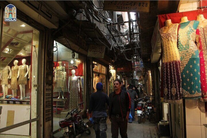 Guided Walking Tour: Walled City of Lahore