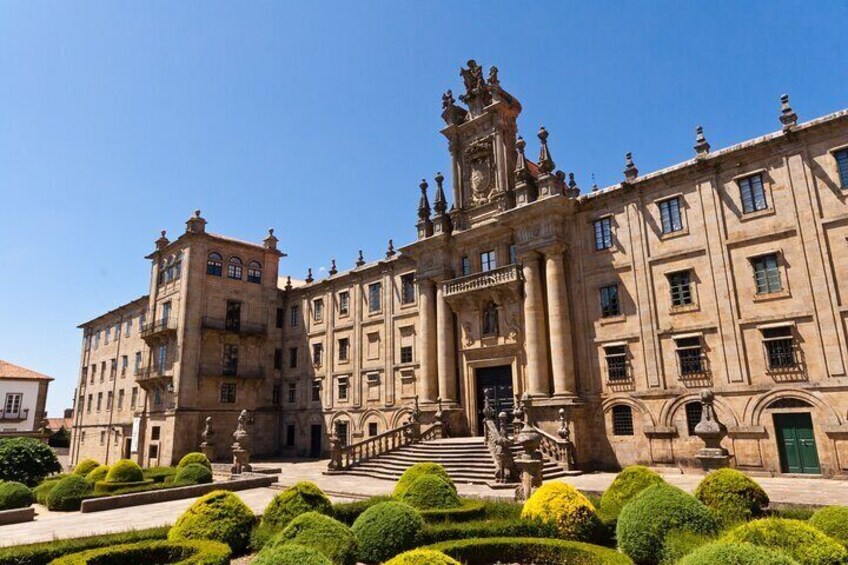 Exploring Santiago de Compostela Walking Tour for Couples