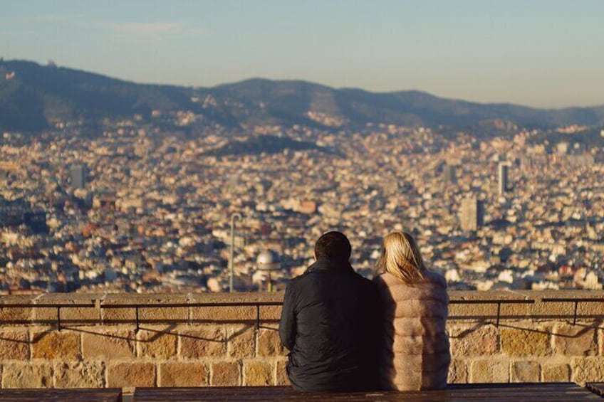 Walking tour around Beautiful Granada for Couples