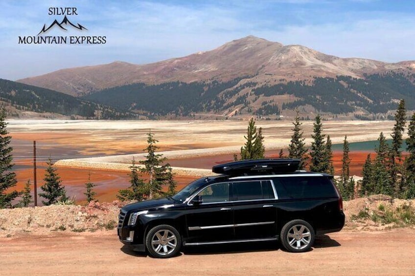 Denver to Vail Private Shuttle Service / Limo