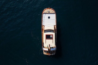 Capri Island in Private Luxury 40 feet Speedboat from Sorrento, Positano, A...