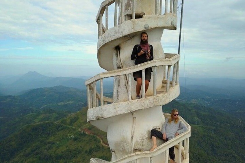 sky-crapping tower in Ambuluwawa |
