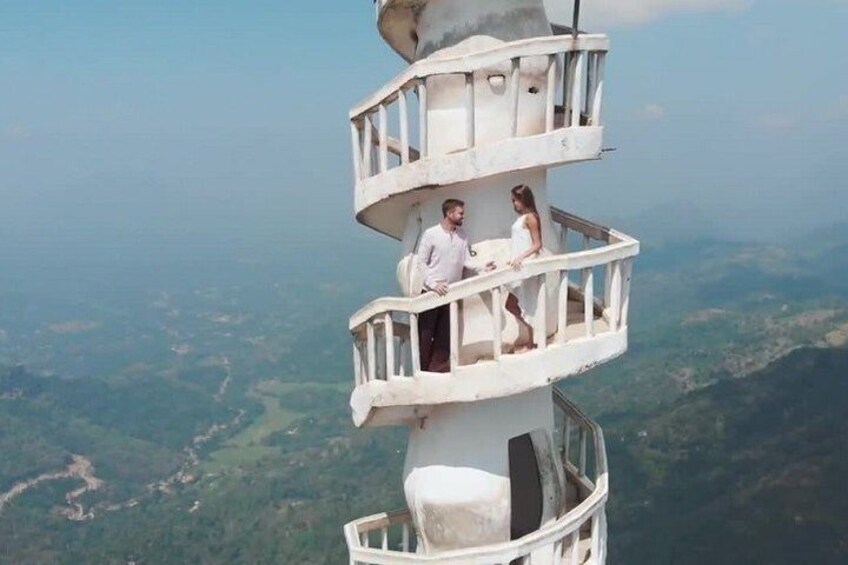 sky-crapping tower in Ambuluwawa |
