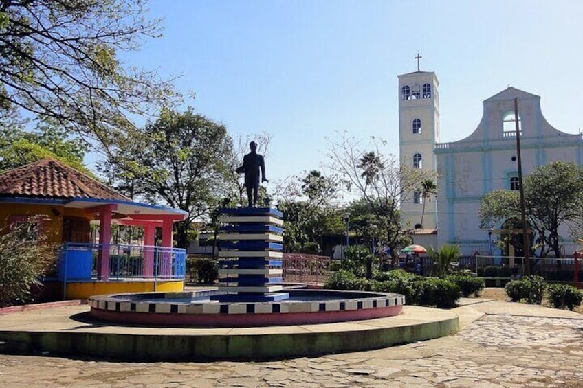 Romantic walking tour in Matagalpa