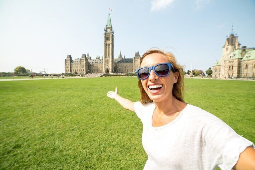 Captivating Ottawa Walk: Historic and Cultural Highlights