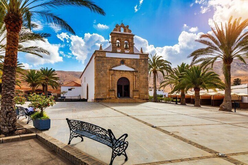 Fuerteventura’s Cultural Gems: A Walking Tour