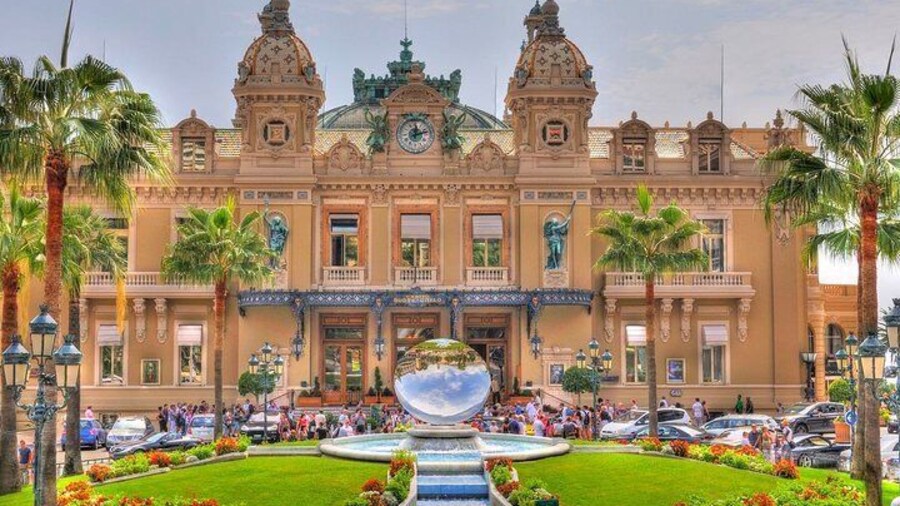 Experience an exciting day in Monaco private tour