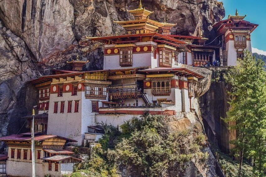 Romantic tour in Paro