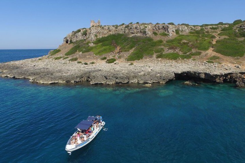 Tour in barca a Porto Selvaggio e le sue grotte