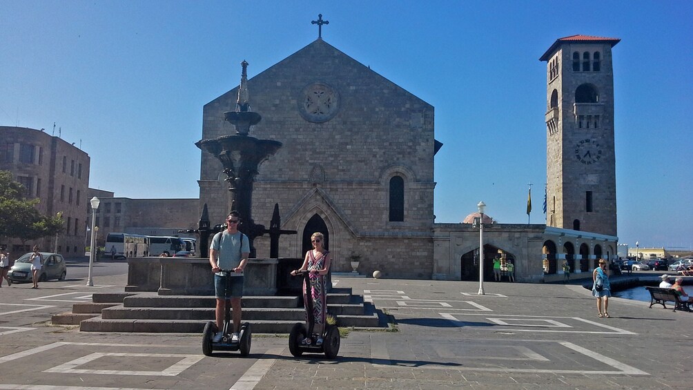 Åpne bilde 1 av 4. church and fountain in rhodes