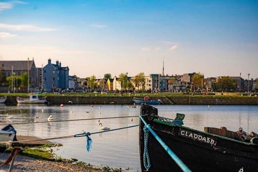 Lassies, castles and battles: Explore Galway on an audio walking tour