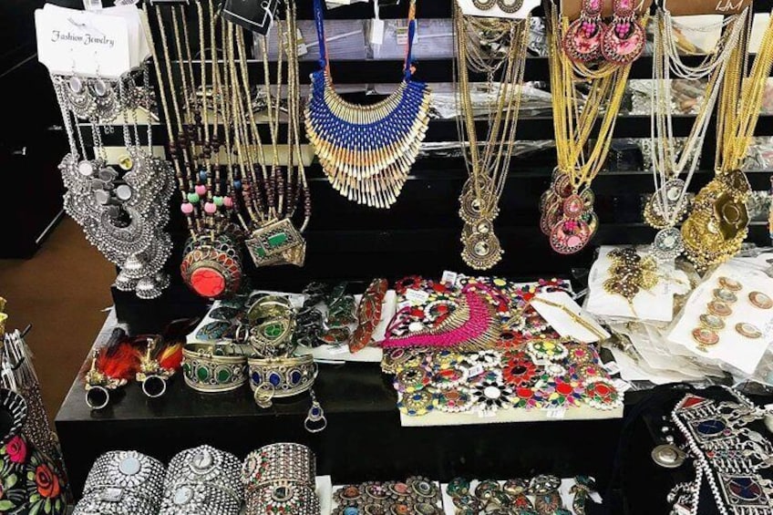 Premium Services: Lahore Guided Day Trip
