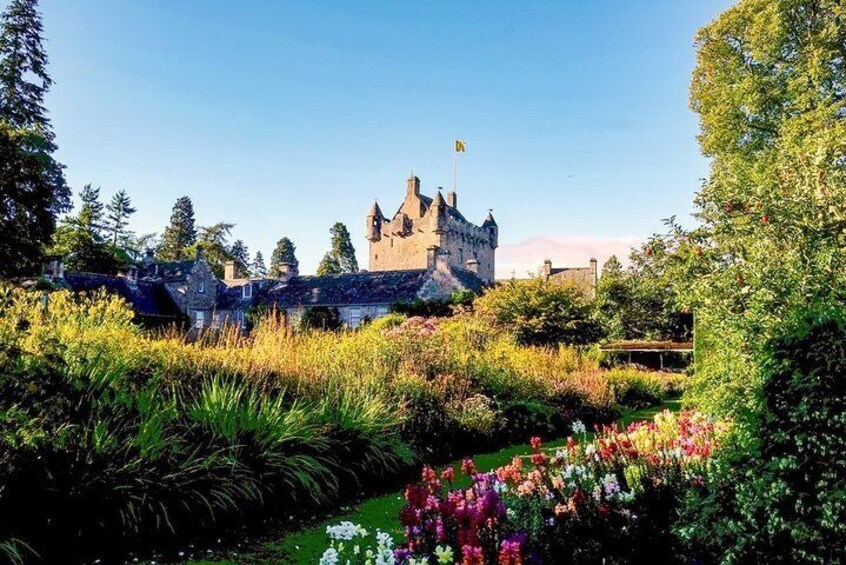 Highland Whisky Tour with a visit to Inverness & Cawdor Castle from Invergordon