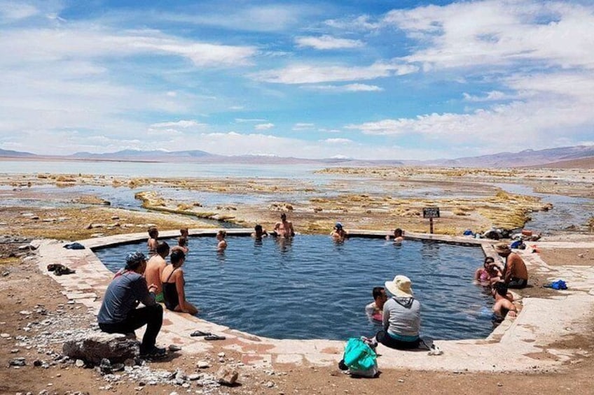 Uyuni Salt Flats 3 Day Tour from La Paz city