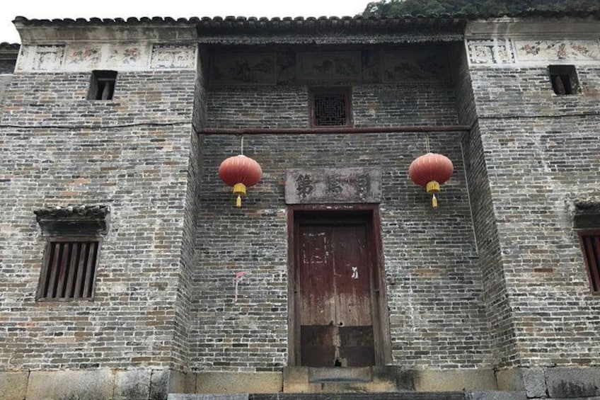 Private Day Tour Huangyao Old Town in Hezhou from Guangzhou by Round-way Train