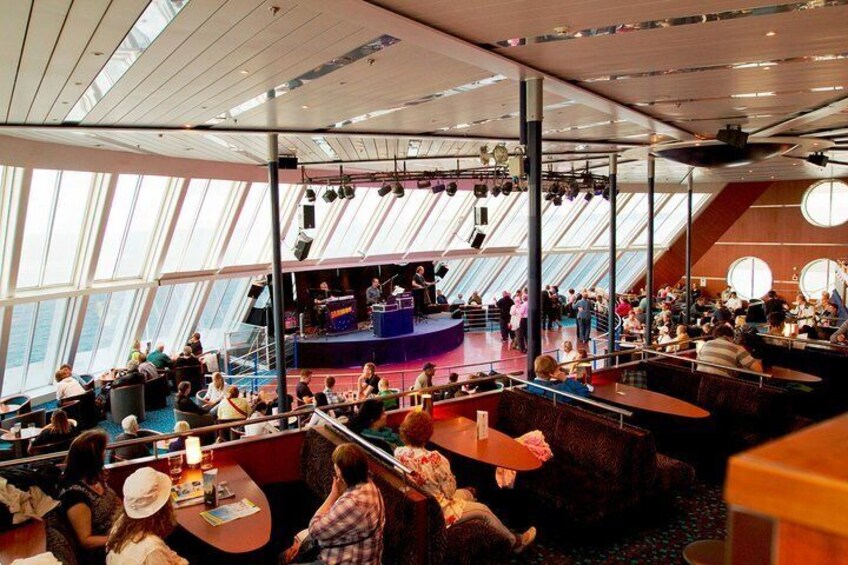 Enjoy some music with a drink on board