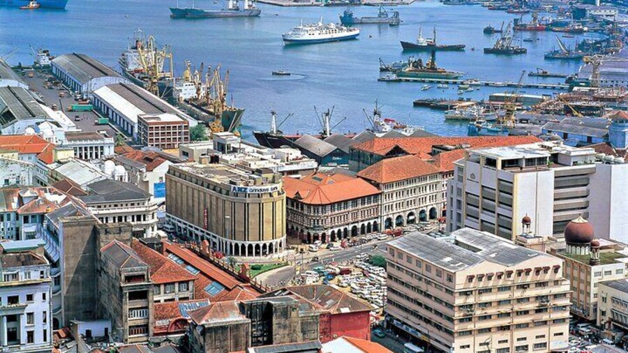 Colombo City Tour from Mount Lavinia