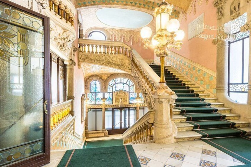 Skip the Line: Palau de la Música Self-Guided Tour