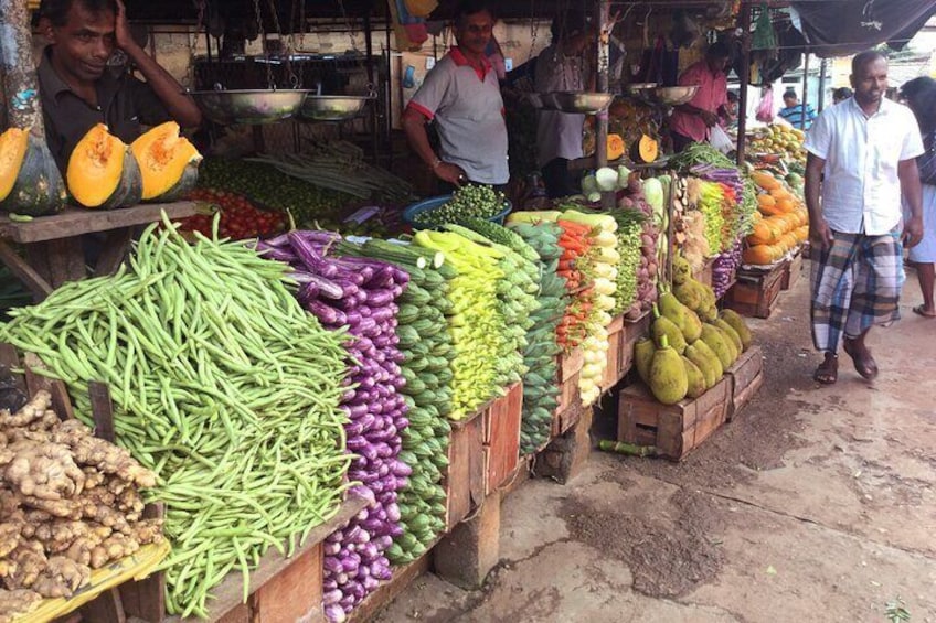 Market Tour and Cooking Class in Colombo