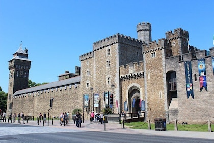 Private Doctor Who Day Tour of South Wales - Castles, Cardiff, and Doctor W...