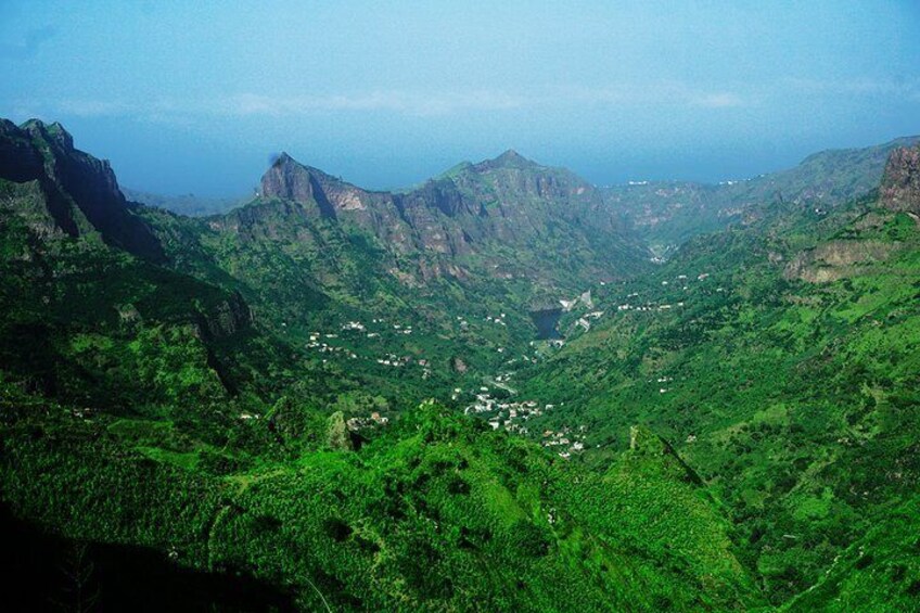 Santiago Island: Serra Malagueta & Principal, Chão da Horta Trek