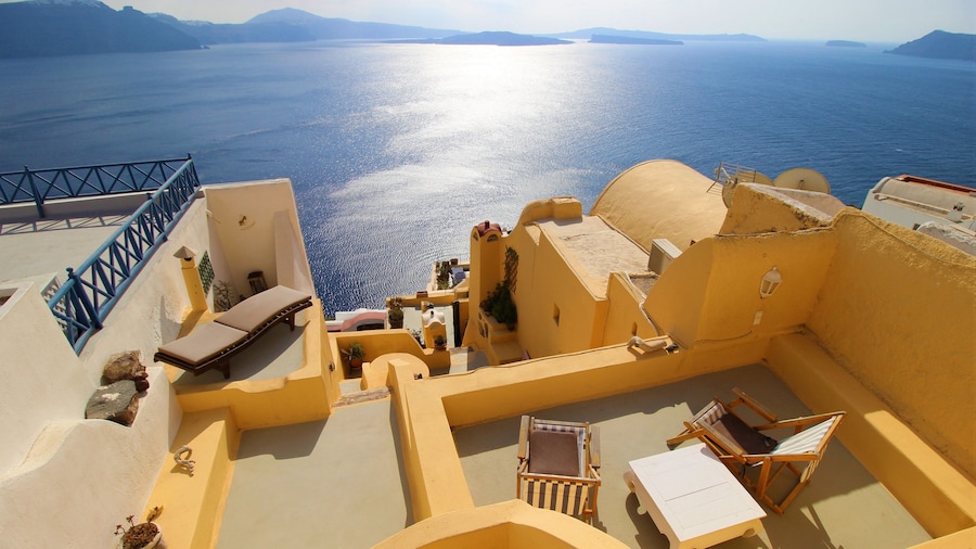 Full-Day Caldera Tour by Boat & Oia Sunset