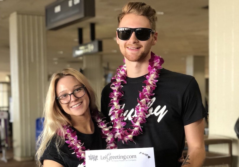 Honeymoon Lei Greeting at Kona Airport