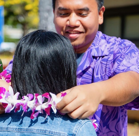 Honeymoon Lei Greeting at Kona Airport