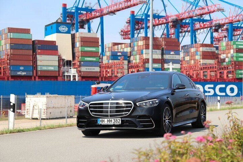 Private sightseeing tour with a luxury sedan.