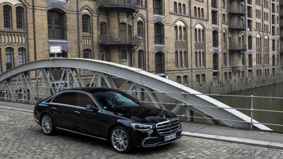 Private sightseeing tour with a luxury sedan.