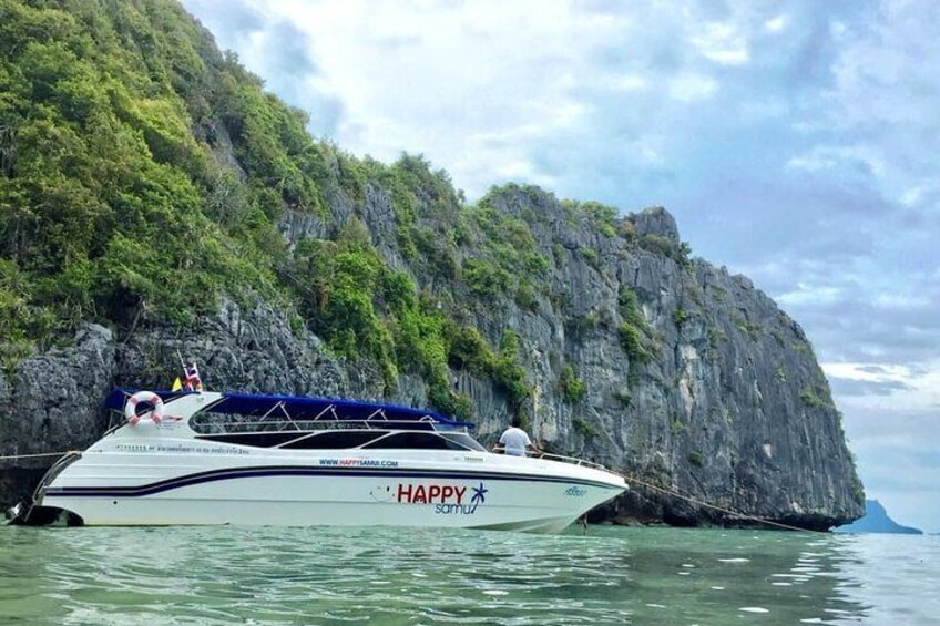 Beyond Angthong 42 Islands Premium Tour By Speedboat From Koh Samui