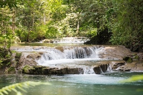 Llano Grande Waterfalls Tour