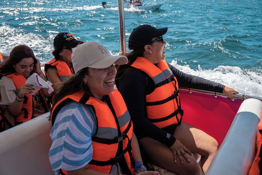 Heavenly Beaches Tour with hotel transportation