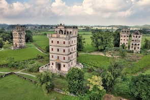 Kaiping UNESCO Watchtowers & Li Garden Tour from Guanzghou