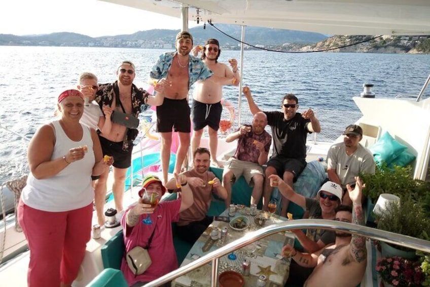 Mallorca Catamaran Small Group Cruise with Tapas 