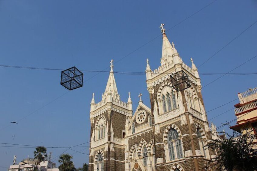 Private Full-Day Tour Temples of Mumbai with Pick-Up