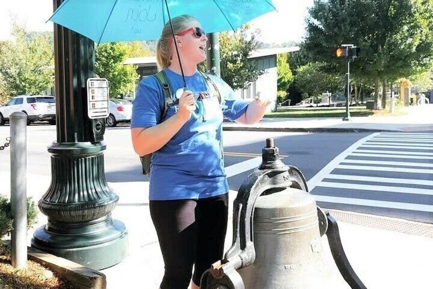 Downtown Asheville Tip-Based Sightseeing Walking Tour