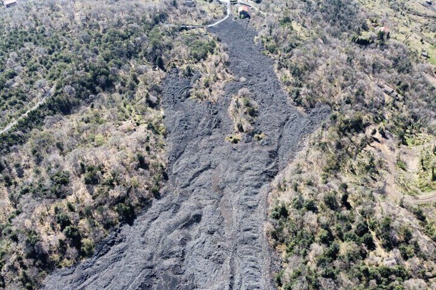 Private tour Gole Alcantara and Etna 2000 meters 
