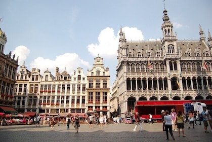Private sightseeing full-day tour to Brussels from cruise port Zeebrugge