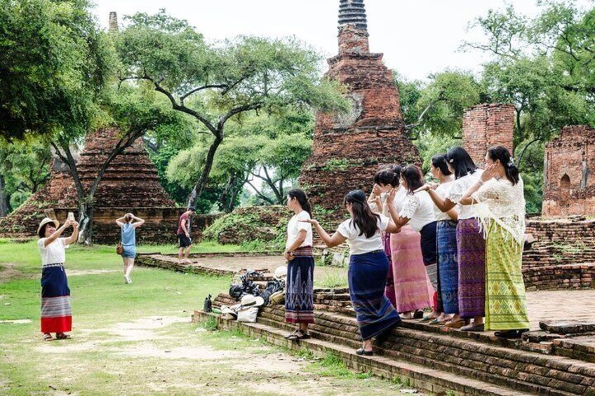 From Bangkok: Small Group Ayutthaya Historic Park Tour