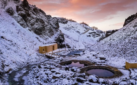 Silver Circle - Canyon Baths, Waterfalls & Sagas