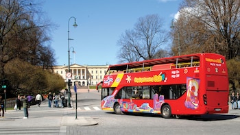 Hop-on-Hop-off-Bustour durch Oslo Hop-on-Hop-off-Bustour durch Oslo