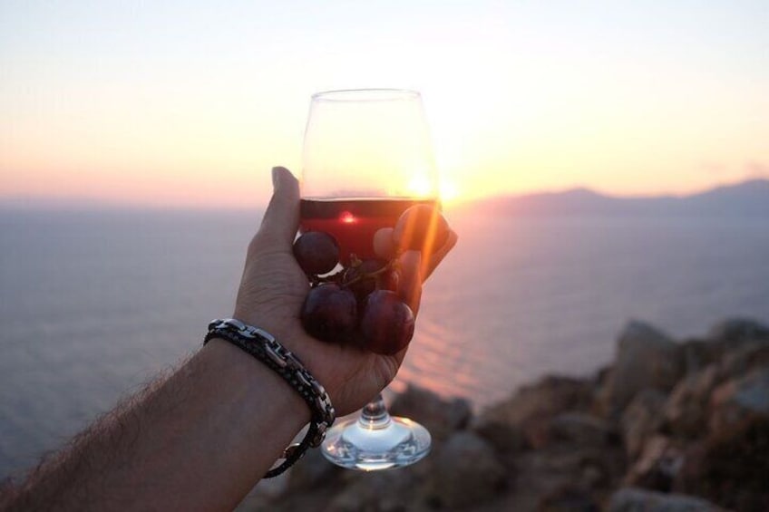 Small-Group Armenistis Lighthouse Sunset Tour in Mykonos
