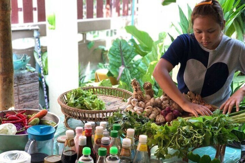 Jungle Kitchen Cooking Class in Koh Samui