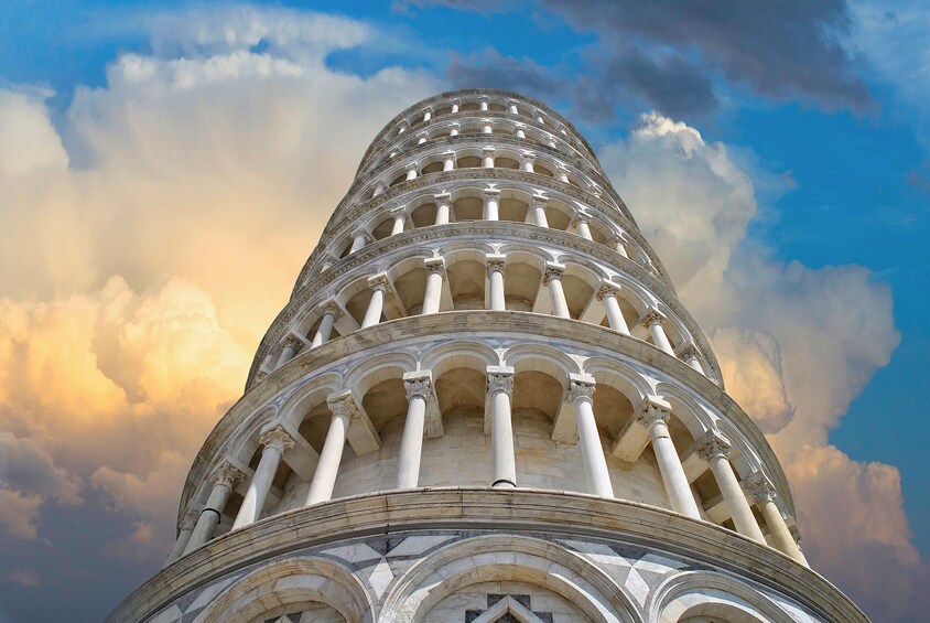Excursion to Pisa through the Tuscan Countryside